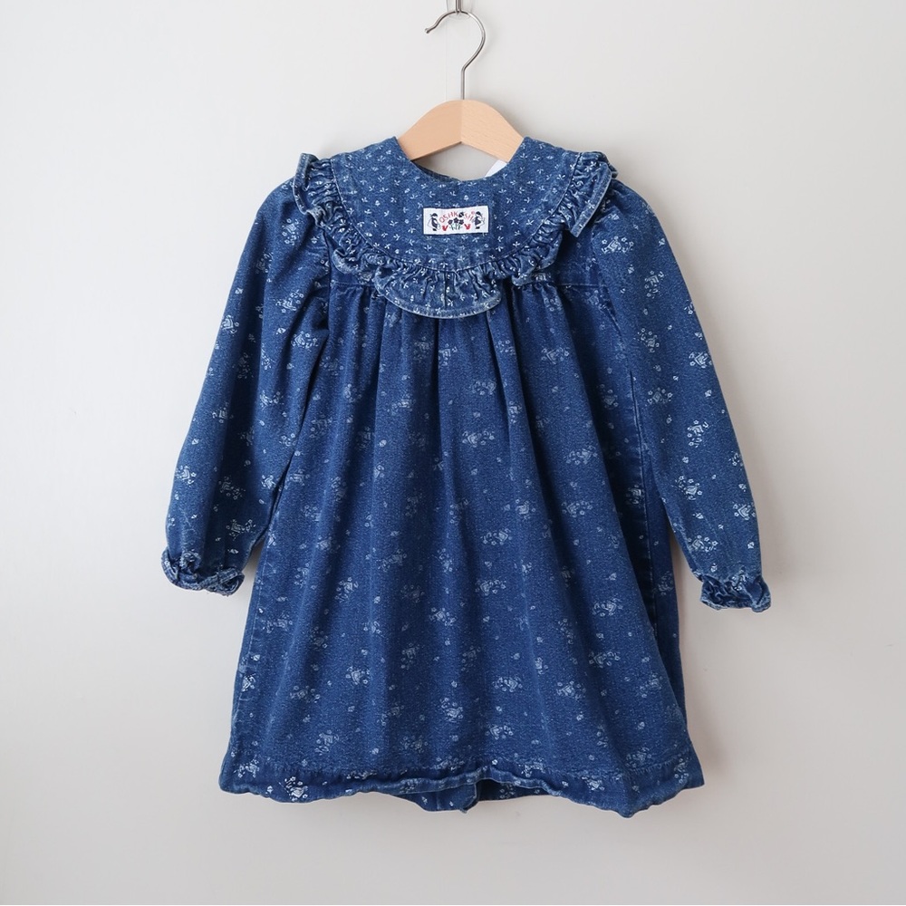 Vintage OshKosh B'Gosh Girl & Flowers Print Long Sleeve Denim Bib Dress 3-4T